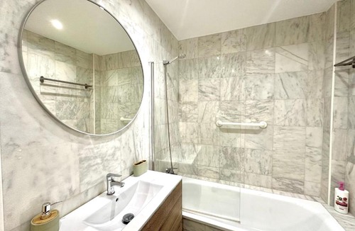 Torremolinos City Centre Apartment | PLA - Bonito apartamento con terraza