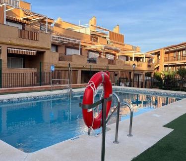 Marina de Casares Apartment | playa ancha