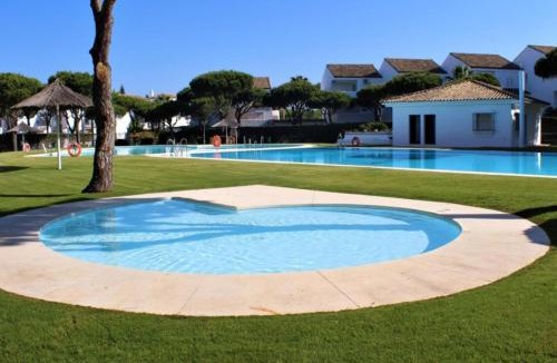 Poblado de Sancti Petri Apartment | Playa Sancti Petri