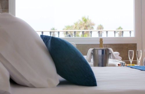 Rota Hotel | Playaballena Hotel