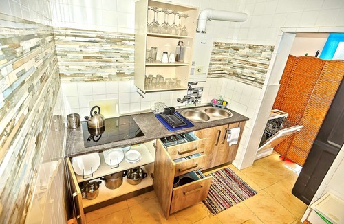 El Puerto de Santa Maria Apartment | Plaza de Toros 3-Bedroom Apartment with Balcony