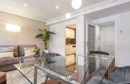 Moncloa - Arguelles Apartment | Plaza España VII- Central apartment perfect for visiting Madrid
