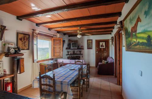 Antequera House | Pool Getaway Near Antequera