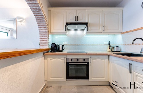 Benalmadena Costa Apartment | Poolside 2 bedroom apartment sunny retreat REF052