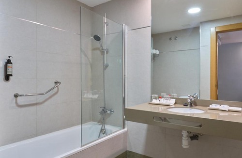 Central District Hotel | Porcel Navas