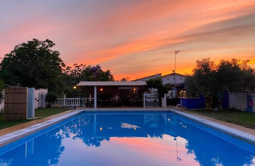 Posadas Apartment | Posada Aurora | Holiday home with swimming pool, donkeys & horses near Córdoba
