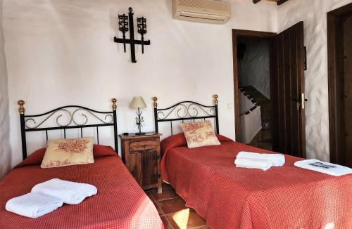 Canillas de Albaida Hotel | Posada La Plaza