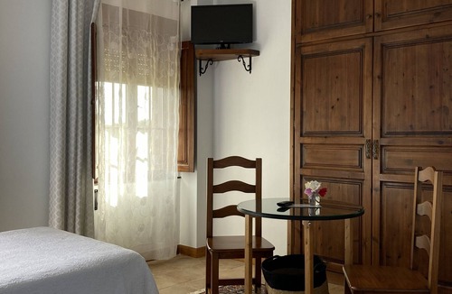 Santillana del Mar Hostel | Posada Las Torres