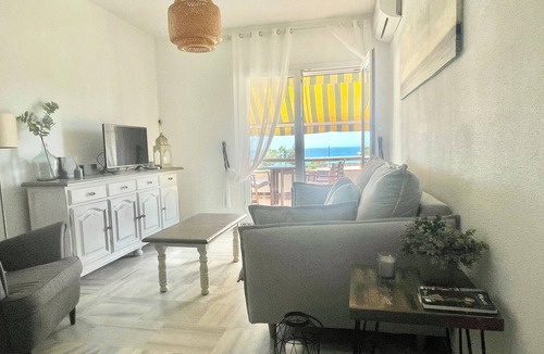 Poblado Sancti Petri Apartment | Precioso apartamento frente al mar en la mejor playa de España