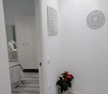 Medina-Sidonia Apartment | Precioso apartamento con patio interior.
