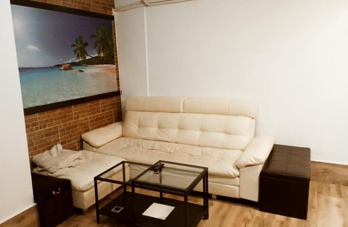 Camas Apartment | Precioso apartamento 3 habitaciones. Con patio.