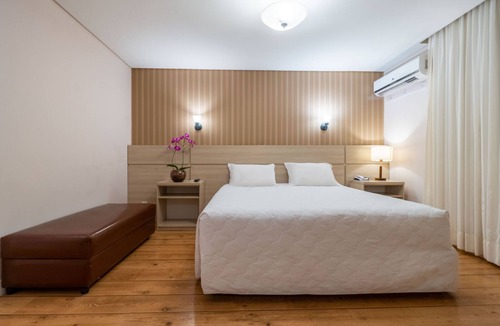 Foz do Iguacu Hotel | Premium Suite | Free Breakfast, 3 Outdoor Pools & 3 mi to IGU Airport