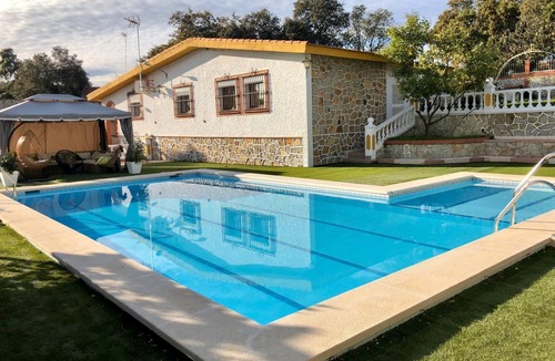 El Garrobo House | Private pool, billiards, darts, table tennis . Ideal for spending time with the family
