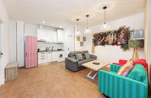 Genil Apartment | Primavera Sound (Bass 1)