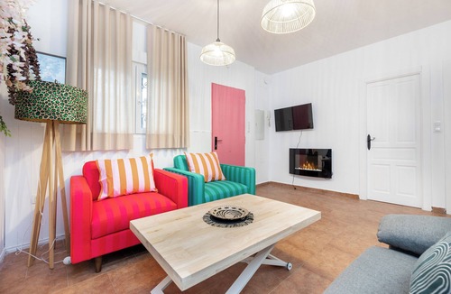 Genil Apartment | Primavera Sound (Bass 1)
