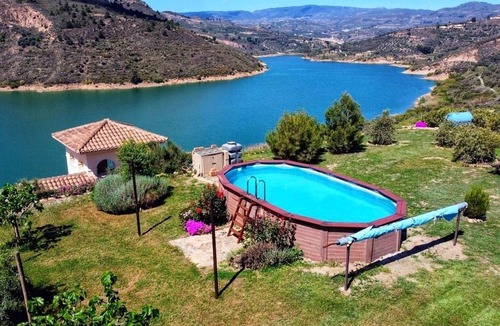 Lecrin Valley House | Private Casa Rural Retreat, Stunning Lake View, Lecrin Valley