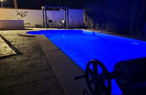 La Alfoquia Villa | Private Pool- Rooftop Terrace & Bbq- AirCon