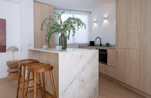 Jewish Quarter Apartment | Private Terrace & Views. Manriquez