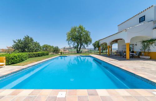 Arcos de la Frontera House | Private Villa Cortijo Sierra y Lago with private swimming pool