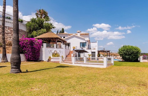 Mijas House | Private villa with breathtaking views