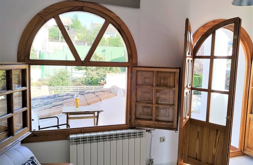Barrio de la Vega Cottage | Private villa with a pool and barbecue. Special for Large Groups