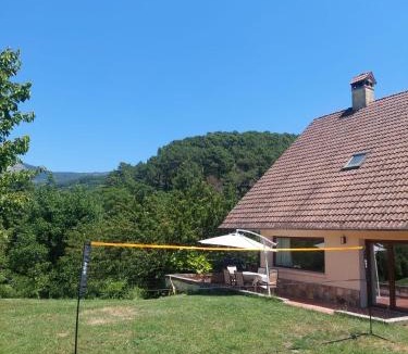 El Hornillo House | Puente Canto de Gredos