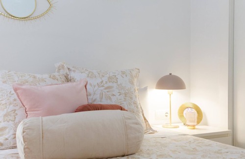 Capuchinos Apartment | Puerta del centro, nice apartment in the downtown district