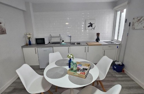 Santiago Apartment | Puertas de la Catedral