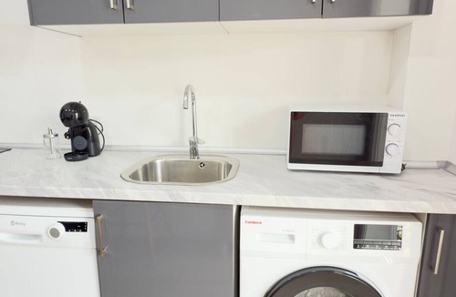 Poblado de Sancti Petri Apartment | Punto Mágico, apartamento con jardín