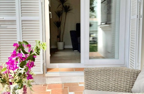 Poblado de Sancti Petri Apartment | Punto Mágico, apartamento con jardín
