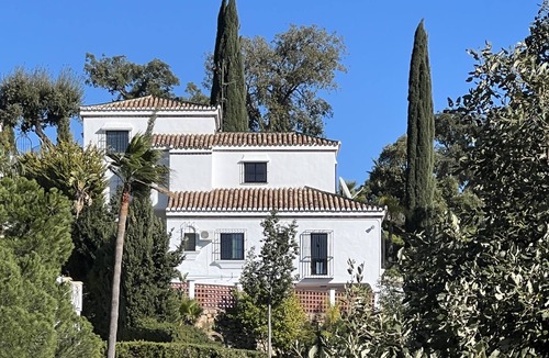 New Golden Mile Villa | Quiet Idyllic Villa in the hills behind the coast .