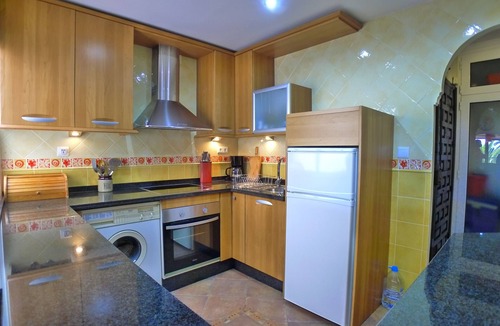 Nerja City Centre Apartment | R1353 | Tuhillo 8 1D by CG Nerja Rentals