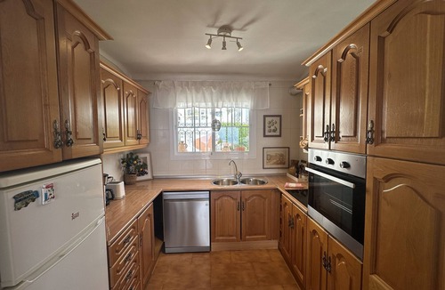 Nerja Ski Chalet | R1389 | Los Abetos 23