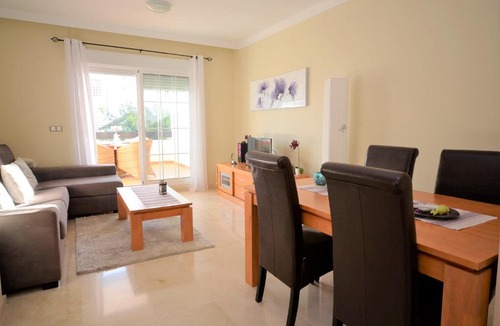 San Luis de Sabinillas Apartment | R40 Nice apartment in Sabinillas