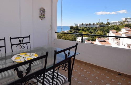 La Capellania Ski Chalet | Ref: 238 - Townhouse with sea views close to the beach
