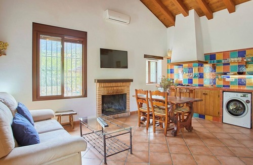 El Gastor Villa | Refugio La Sima El Gastor by Ruralidays