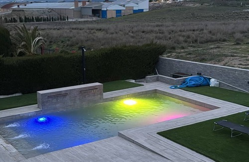 Otura Villa | Relax at Villa Baena: pool, jacuzzi and total privacy