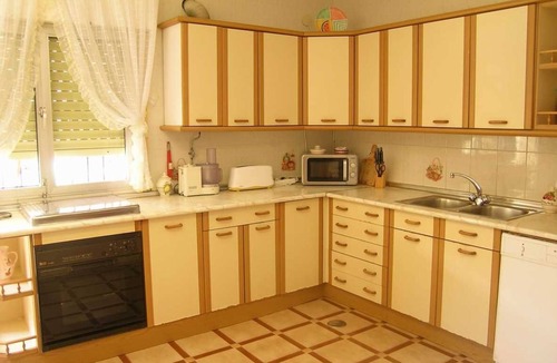 Lepe Ski Chalet | RELAX, BEACH, NATURE… !. INDEPENDENT CHALET WITH GARDEN, AIR CONDITION, WIFI.