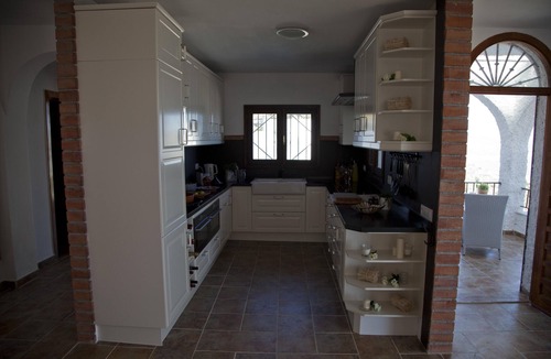 Salobrena Villa | Relax & enjoy the beautiful seaviews! Villa with private pool. Walk 2 the beach.