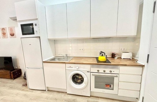 San Diego Apartment | Renfe Asamblea de Madrid 01 (1 bedroom apartment)