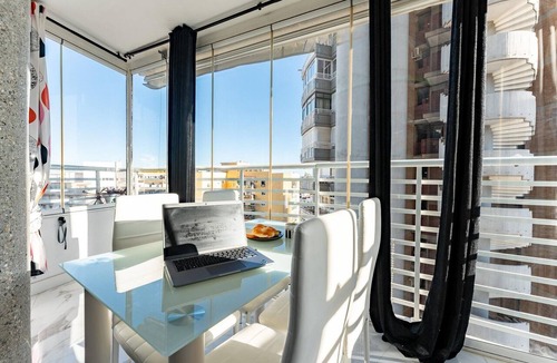 Torremolinos City Centre Apartment | Renovated apartment in Torremolinos
