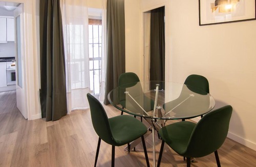 San Gil Apartment | RentalSevilla Conde de la Mejorada