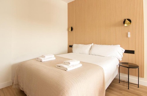 Los Remedios Apartment | RentalSevilla Flota de Indias