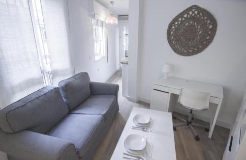 Feria Apartment | RentalSevilla Santa Rufina