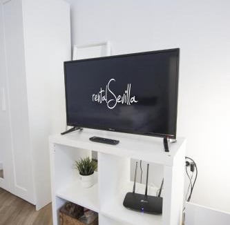 Feria Apartment | RentalSevilla Santa Rufina