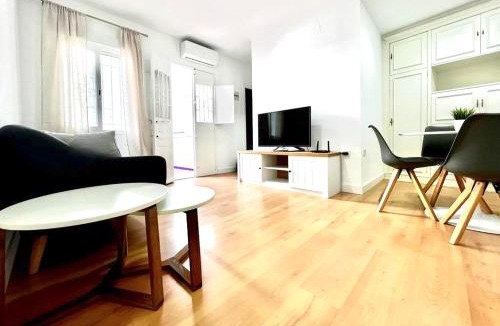 Santa Marina Apartment | Residencial El Muro - Free Parking