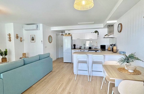 Atlanterra Apartment | Residencial Zahara Lirio, Bloque 1 Jardín 9