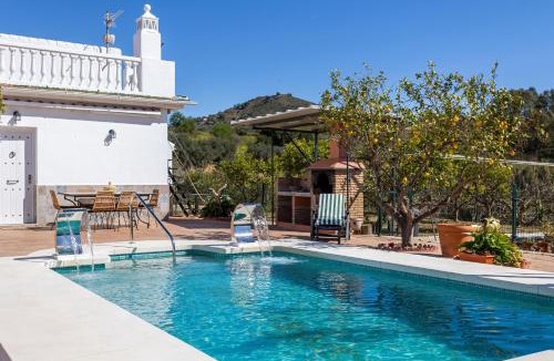 Cartama House | Riad Paraíso en plena naturaleza con piscina privada en Málaga