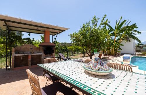 Cartama House | Riad Paraíso en plena naturaleza con piscina privada en Málaga