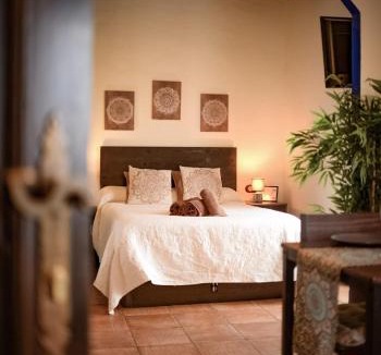 Distrito Centro Apartment | Rincón ÁRABE junto al TEMPLO ROMANO y AYUNTAMIENTO